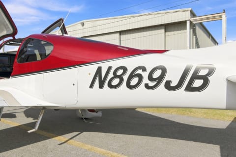 2008 Cirrus SR22-G3 Turbo (N869JB) photo 7