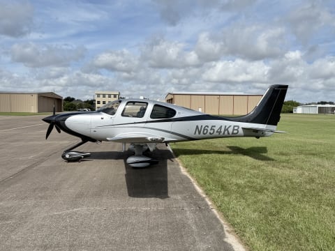 2014 Cirrus SR22 G5 GTS (N654KB) photo 4