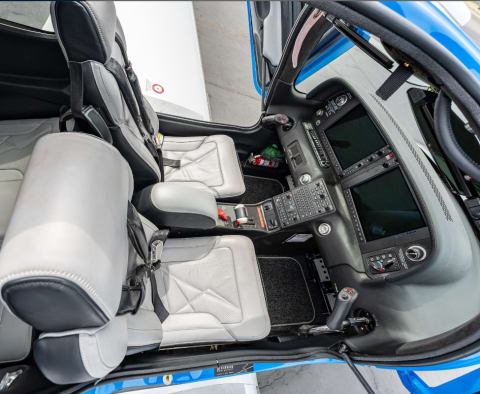 2020 Cirrus SR22T-G6 GTS (N789VS) photo 4