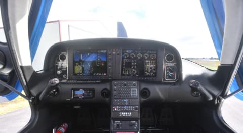 2016 Cirrus SR22T-G5 GTS (N723JK) photo 4