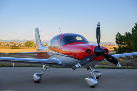 Cirrus SR22 G3 Turbo GTS (N188MA) photo 3