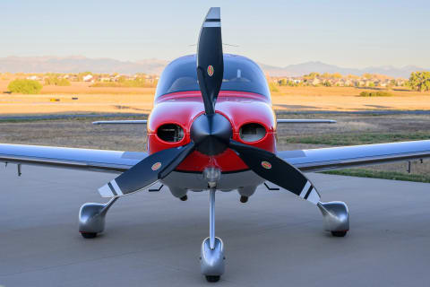 Cirrus SR22 G3 Turbo GTS (N188MA) photo 7