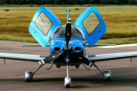 2007 Cirrus SR22-G3 Turbonormalized (N49WF) photo 2