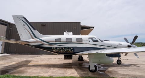 Piper Meridian (N464C) photo 2