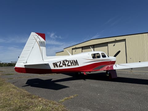 Mooney M20J (N242HM) photo 6