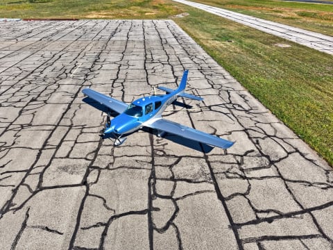 Cirrus SR22-G6 Turbo GTS (N215FJ) photo 6