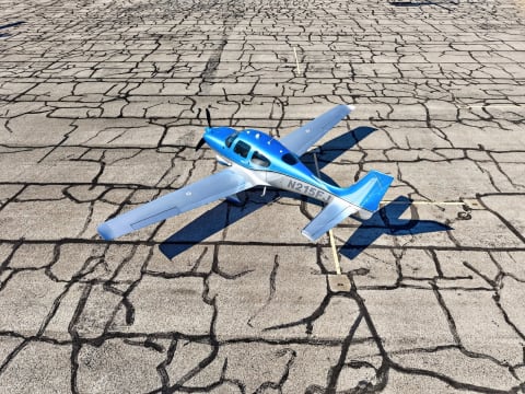 Cirrus SR22-G6 Turbo GTS (N215FJ) photo 7