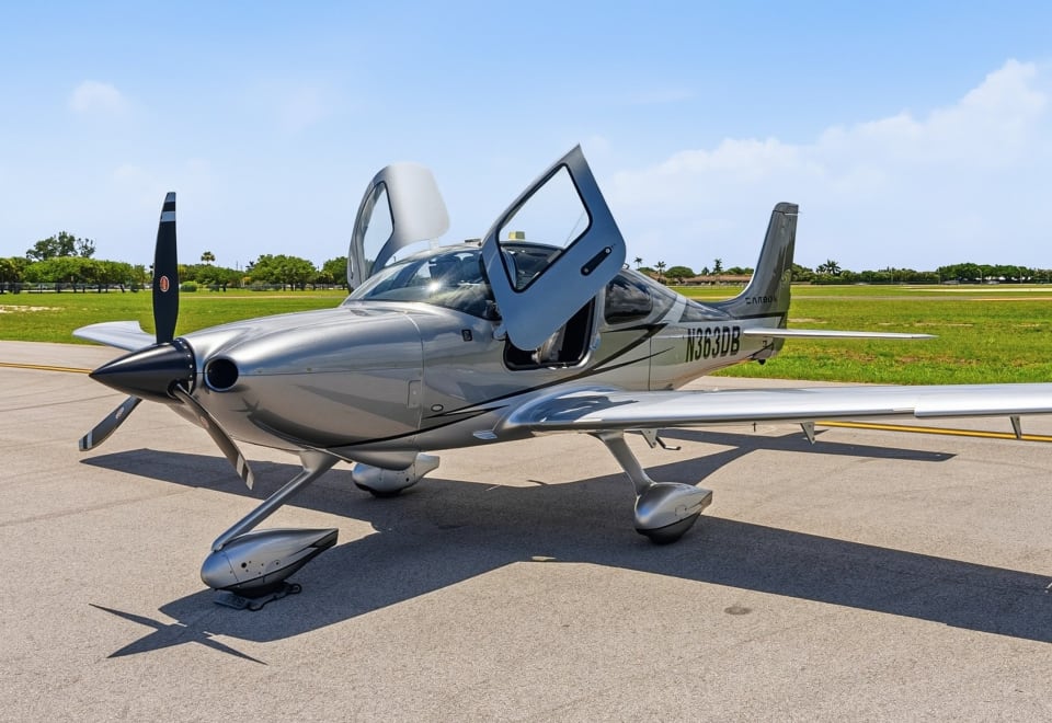 2023 Cirrus SR20-G6 Carbon (N363DB) for sale