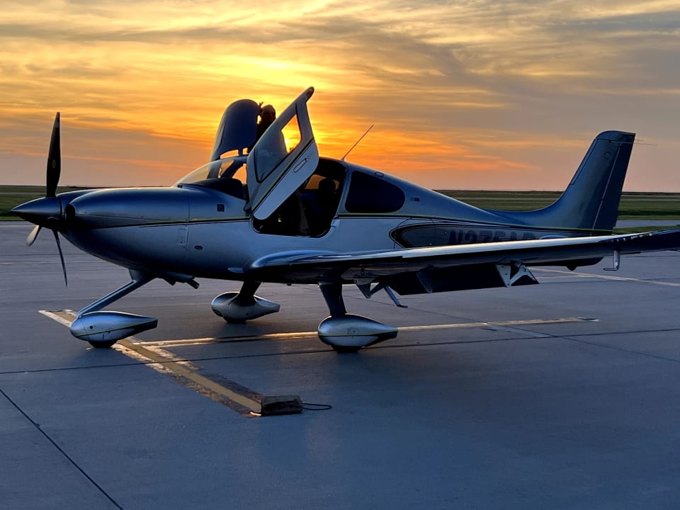 2021 Cirrus SR22-G6 GTS (N275AB) for sale