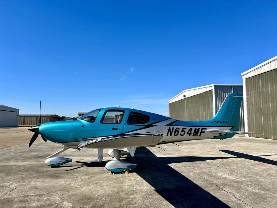 2022 Cirrus SR22-G6 GTS (N654MF) for sale