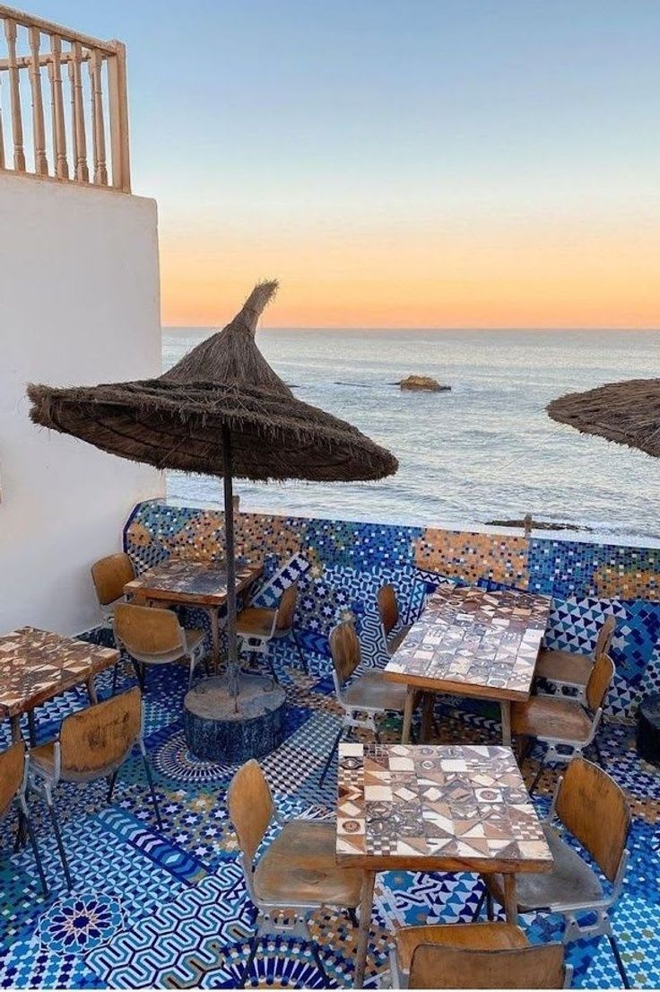 Essaouira Wind, Art and Ocean detail