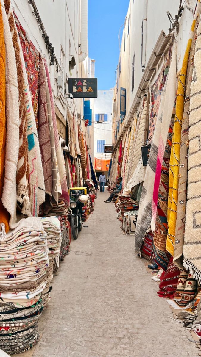 Essaouira Wind, Art and Ocean landscape