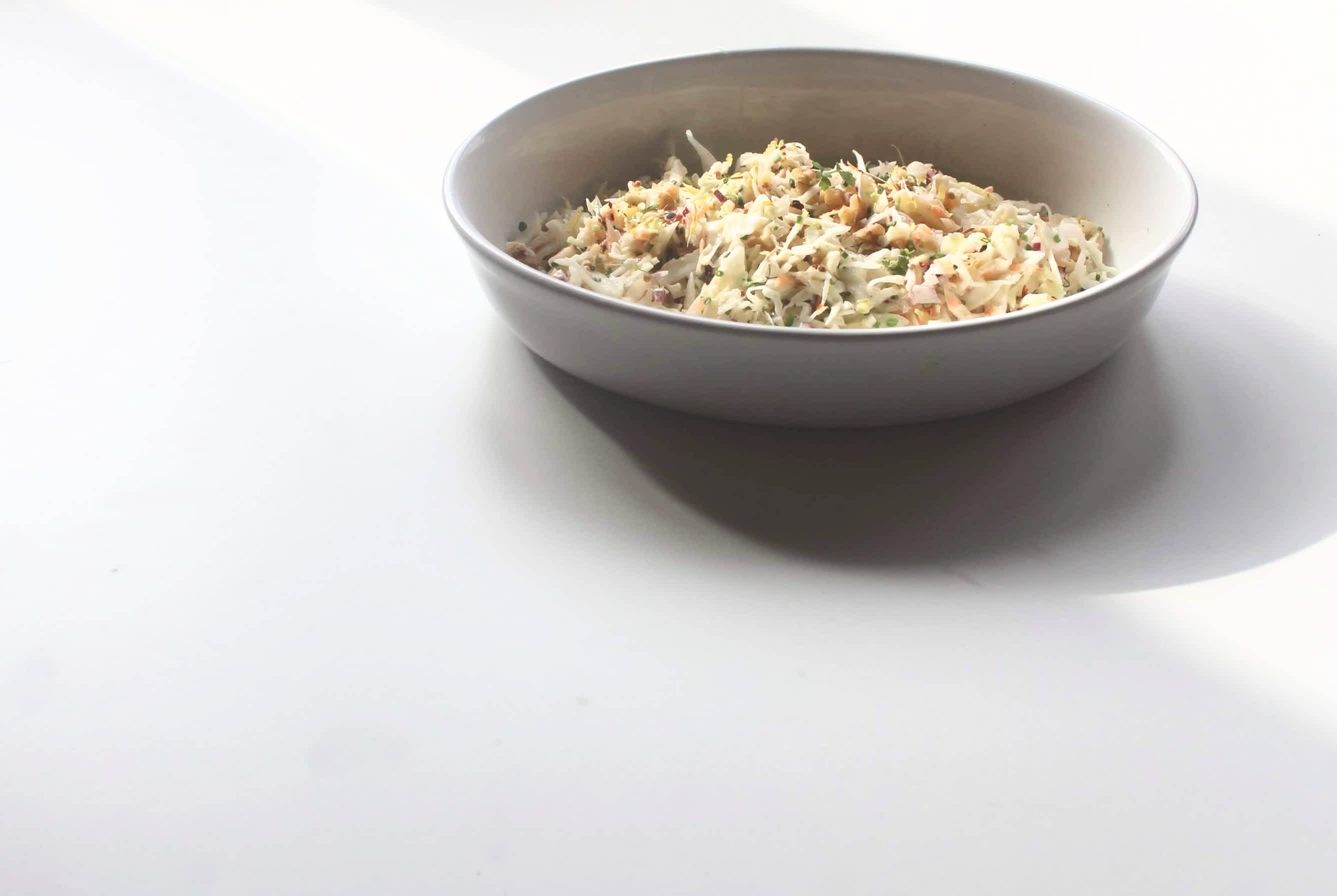 How to make classic creamy coleslaw