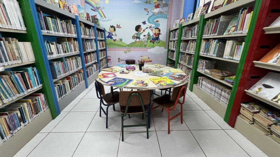 Biblioteca Pública Municipal Dr. Gladstone Osório Mársico