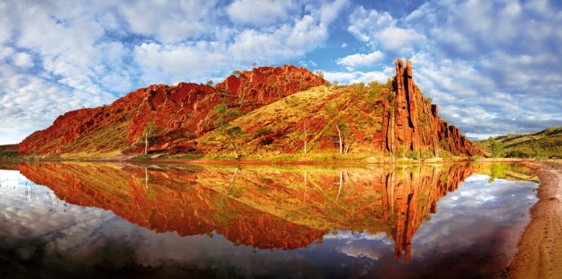 The Organ Pipes, Glen Helen Gorge, NT. © Ken Duncan.