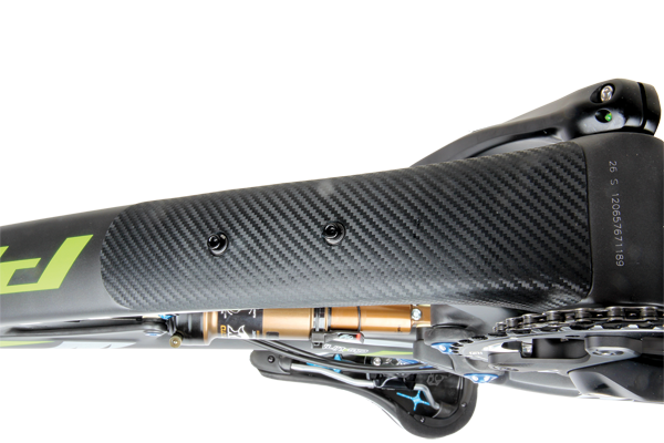 Pivot Mach 5.7 Carbon - Mountain Biking Australia magazine Pivot Mach 5.7 Carbon - Mountain Biking Australia magazine