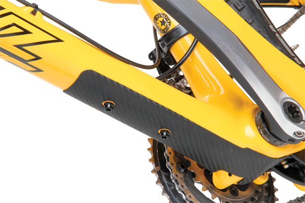 With the low-slung top tube and 200mm long shock, there’s simply nowhere else to put a bottle on the Tallboy LT. 