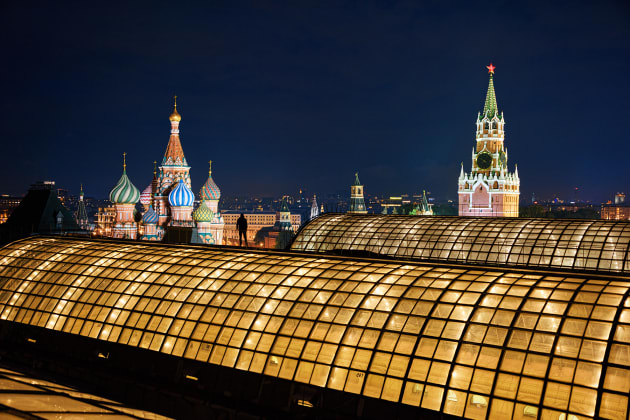 Moscow. The square topped by colourful steeples thus revealed itself in a truly unique way. ©Steve McCurry/Vacheron Constantin