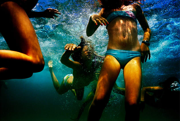 © Narelle Autio. Red nails, 2006, from the series, New colour works. Pigment ink-jet print, 58 x 86cm.