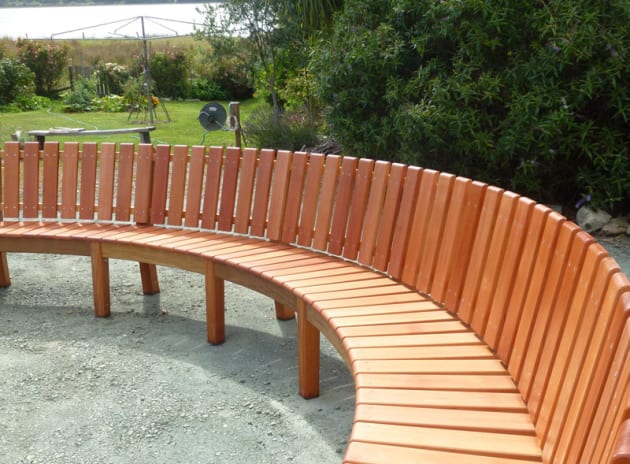 Interior-view-of-red-beech-slats-showing-seamless-connections-between-segments-9.jpg