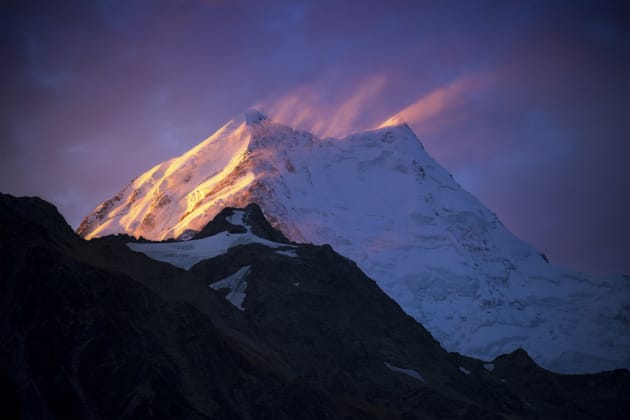 ‘Drift’ “Standing in the presence of Aoraki/Mt Cook is a humbling experience but can be difficult to translate through the camera,” says Patino. “I’ve shot here numerous times but rarely kept any of the shots. Finally, alone at dusk on this autumn day, I was able to translate a fraction of this peak’s beauty and how it makes me feel.” Sony A7RII, Sony 70-200mm f/4 lens @ 200mm, 1/250s @ f4, ISO 200, handheld.