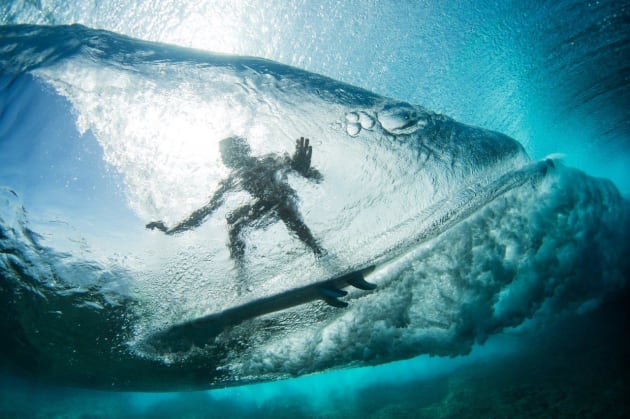 Shane Tuer. Cloudbreak, Fiji. © Stuart Gibson