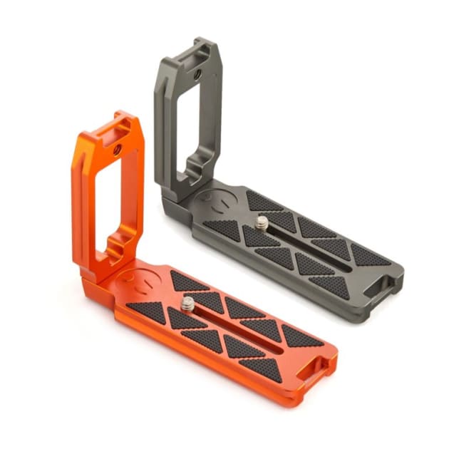 QR11 Universal L Bracket
