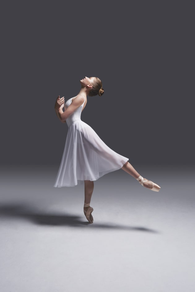 Dancing on pointe shoes top