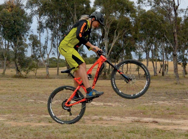 Front wheel lift mountain bike clearance