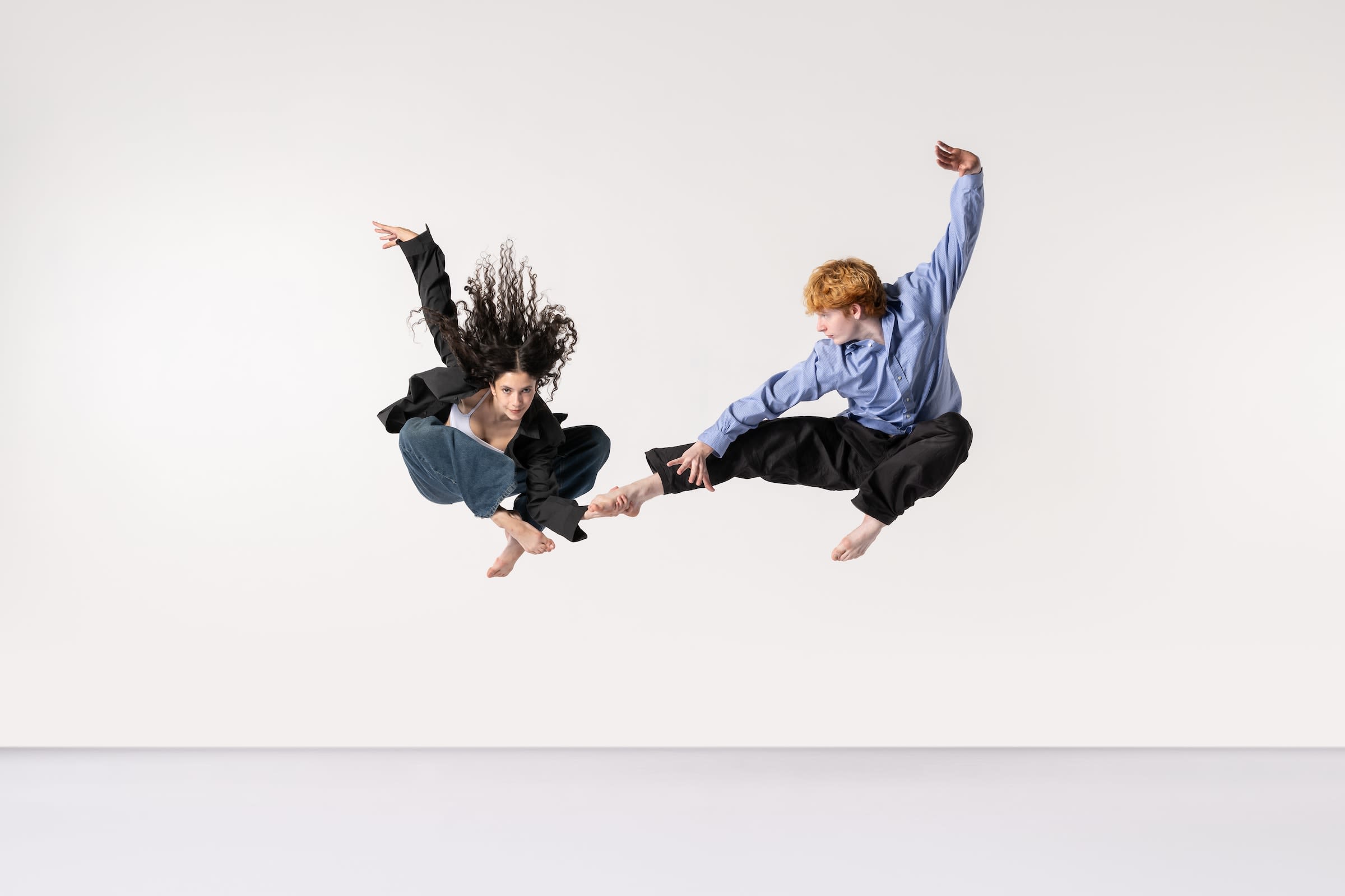 NZSD contemporary dance students Lydia Chapman and Alistair Gorton.