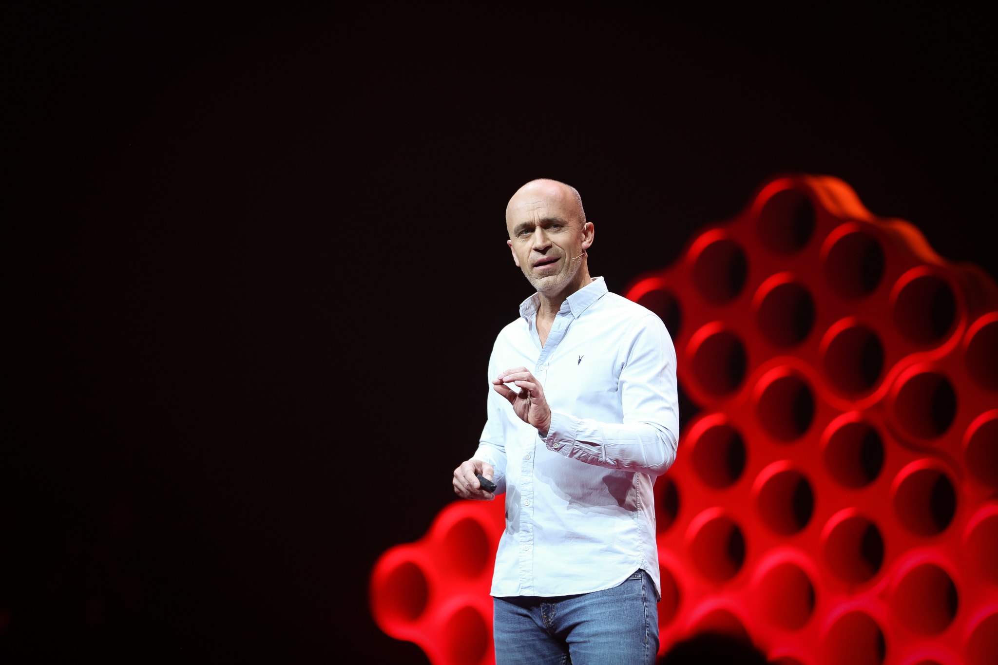 Stephen Scheeler speaking at TEDx Sydney 2018