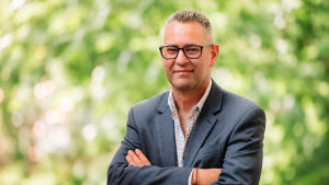Michael Dossor named AIP president