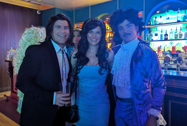 yahoo-2023-xmas-party_3.jpeg