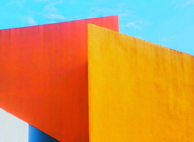 2nd Place – Abstract: The Union of Colors by Edwin Loyola, Philippines
“Taken in one of Philippines biggest malls. I was strolling around the mall, and was amazed with the colors and patterns”
Location: Mall of Asia, Philippines. Shot on iPhone X