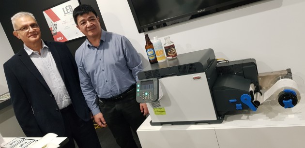 New from Oki: Jeremmy de Silva (left) with colour label printing for inhouse or short runs