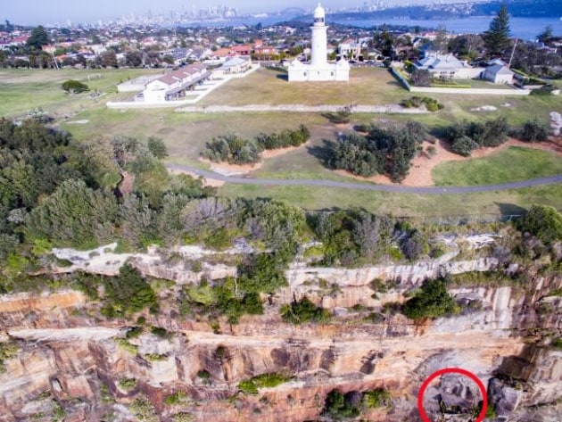 © Macquarie University. The tunnel can be seen circled in red.
