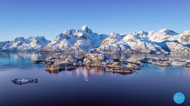 © Michael Haluwana. Arctic Circle.