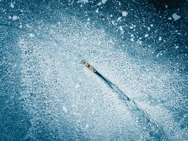 ‘Sailing Through the Ice’ by Fadah | 10th Annual SkyPixel Photo and Video Contest