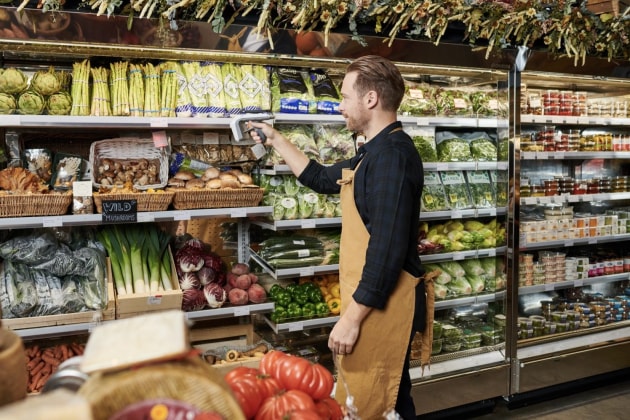 RFID systems enable the automation of inventory management and improve on-shelf availability.