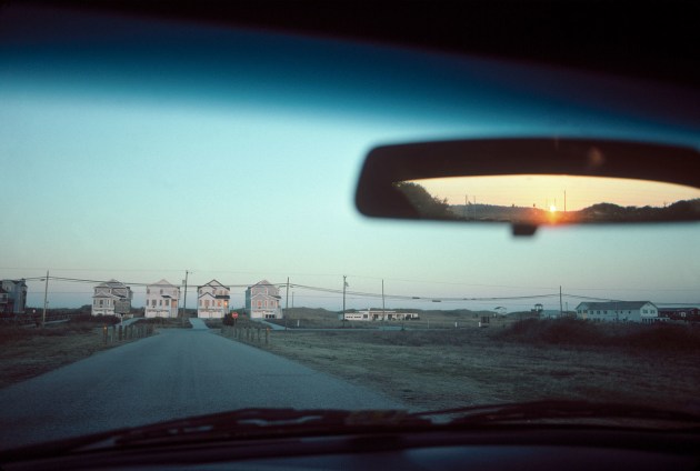 © René Burri (Estate)/ Magnum Photos
Kitty Hawk, North Carolina, USA. 1997.
“In 1903, the Wright brothers made their historic flights on the beach at Kitty Hawk. On December 17, Orville piloted the first ever powered flight, which travelled 37 meters and lasted 12 seconds. Later the same day, his brother Wilbur flew a distance of 260 meters, lasting 59 seconds.
René Burri wrote in 1981, ‘...Maybe I'm still looking for what is beyond the horizon. It could be around us or right behind me…’”
– Estate of René Burri