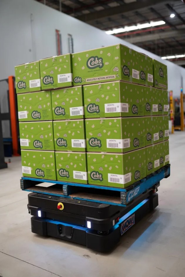 The four AMRs deployed automate the pallet handling process, minimises manual intervention, and increases operational efficiency and safety.