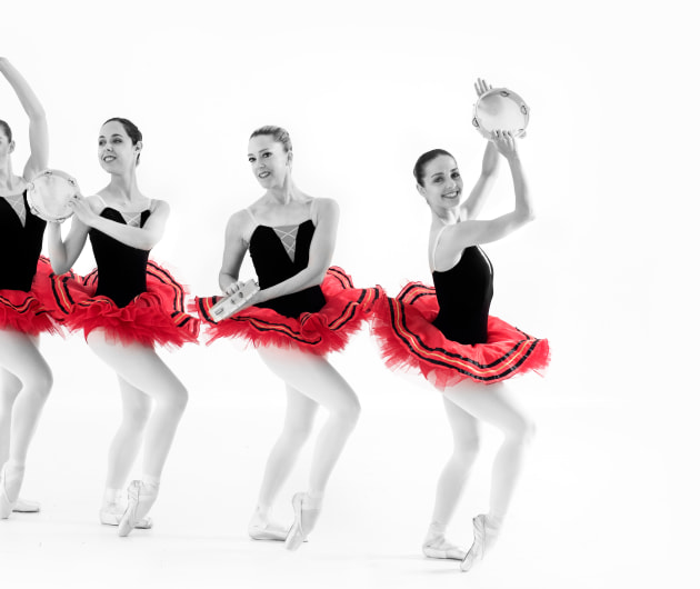 (From left:) Madisson Salan, Luanne Hyson and Chiara Ferri. Photo by Julie Nicholas.