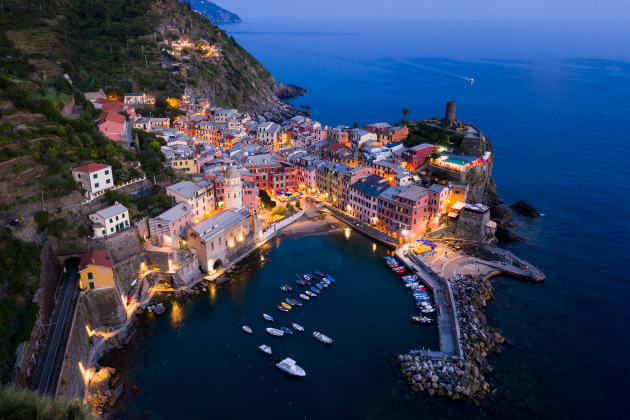 Vernazza, Italy. During a sunset shoot here I noticed that there was almost no wind. I flew the drone just above my viewpoint for a broader angle of the scene. Keeping a low ISO and trusting the gimbal I managed to get this long exposure shot on the third attempt. DJI Mavic 2 Pro. 1s @ f2.8, ISO 100. -1EV. 