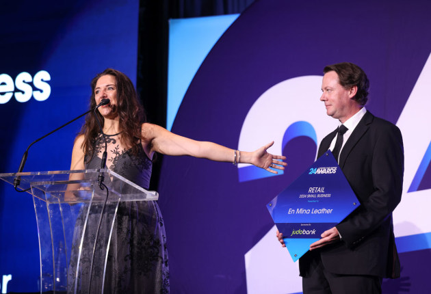 enmina-awards-1-web.jpg