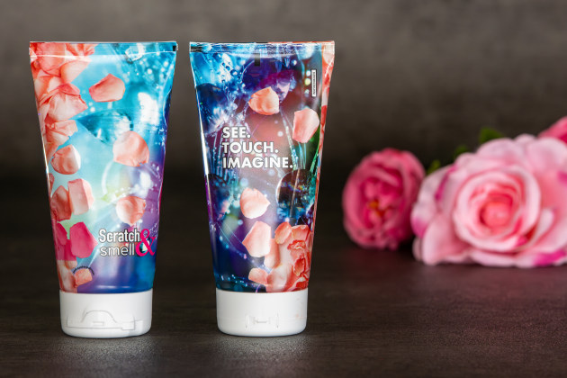 The plastic laminate tube from an Italian manufacturer features a lacquer with scented microcapsules that release a rose fragrance when rubbed.
Image: Etma