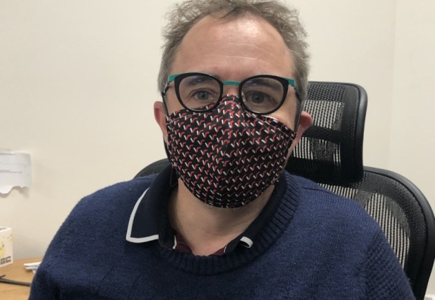 Man in a mask: Ewen Donaldson, Vivad