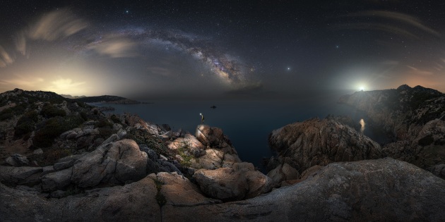 First of All © Alessandro Cantarelli (Italy). Canon EOS 5D Mark IV camera, 12 mm f/4 lens. Sky: ISO 800, 300-second exposure
Foreground: ISO 1600, 10-second exposure.