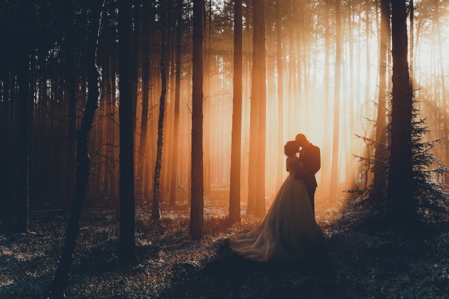 © Jimmy Bui. An intimate moment with the bride groom in Big Bear, California.
