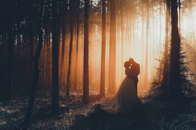 © Jimmy Bui. An intimate moment with the bride groom in Big Bear, California.