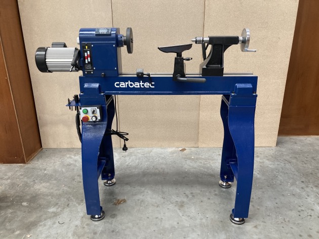 Carbatec WL-1624P floor model lathe.jpg